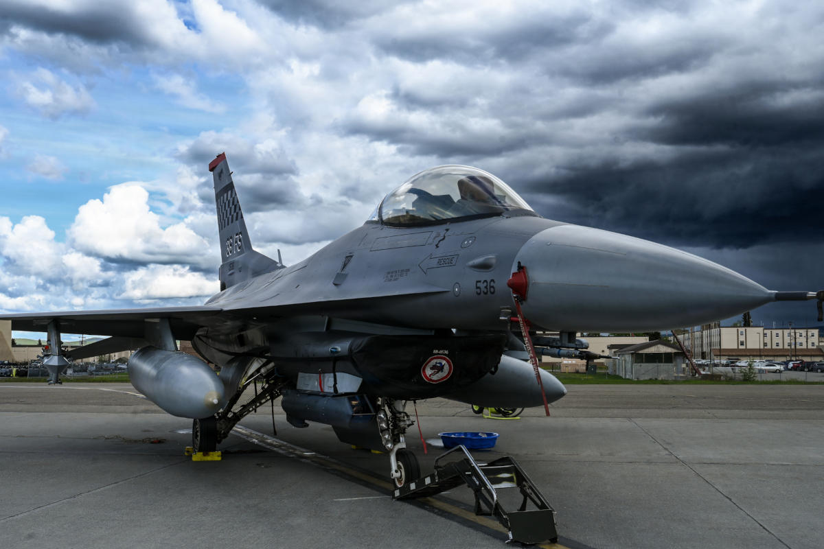 F-16 Fighting Falcon – Najprodavaniji borbeni avion na svetu